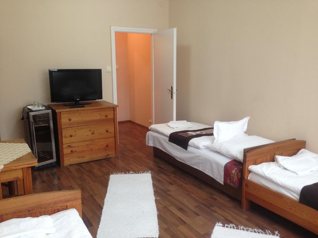 Vasvirag Hotel Цельдёмёльк Номер фото